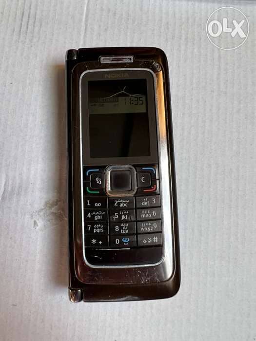 ينفر قضية الورديان Partina City  Nokia E90 - Mobile Phones - 185217880