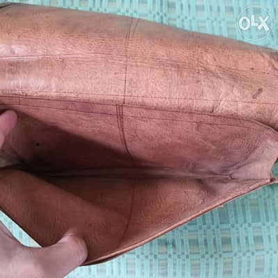 Fur x leather clutch bag 3
