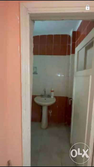 شقة للبيع بمدينة العبور غرفتين وصالة حمام مطبخ 2