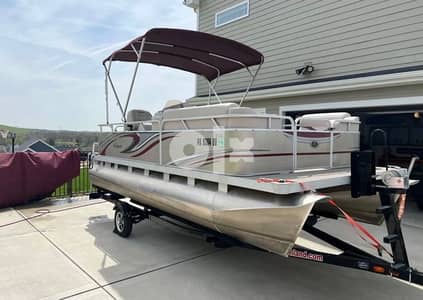 2019 Apex Qwest Adventure 818 Pontoon Boat - Like New! 4