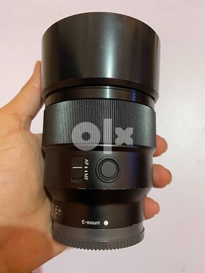 lens sony 85mm F 1.8 1