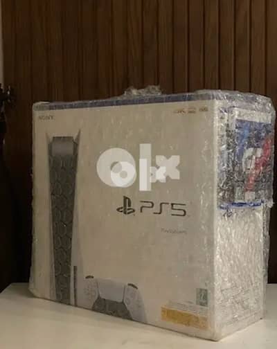 ps5 brand new selected nevaer open  yet 0