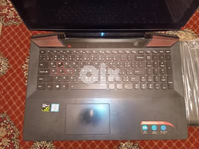 Lenovo Ideapad Y700 gaming Laptop 4