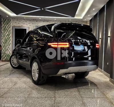 Land Rover Discovery 2020 7 seats 2
