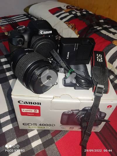 camera canon 4000D lens 18/55 bag,box,card memory and catalog 4