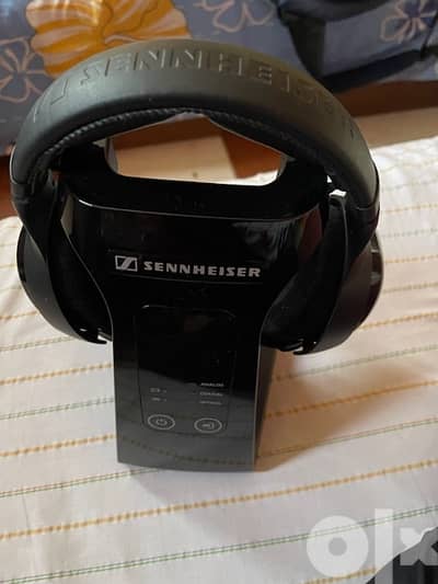 Senheiser RS220 Digital Wireless Headset 2