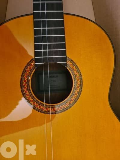 Yamaha C70 acoustic guitar 5
