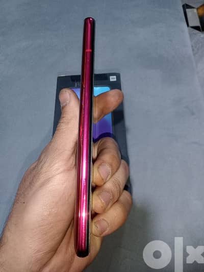 Xiaomi Mi 9t   الجهاز موجود 6/128gb 8