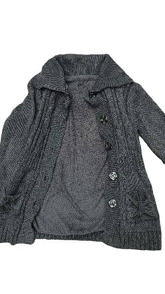 knitted grey cardigan jacket lined with fur 3